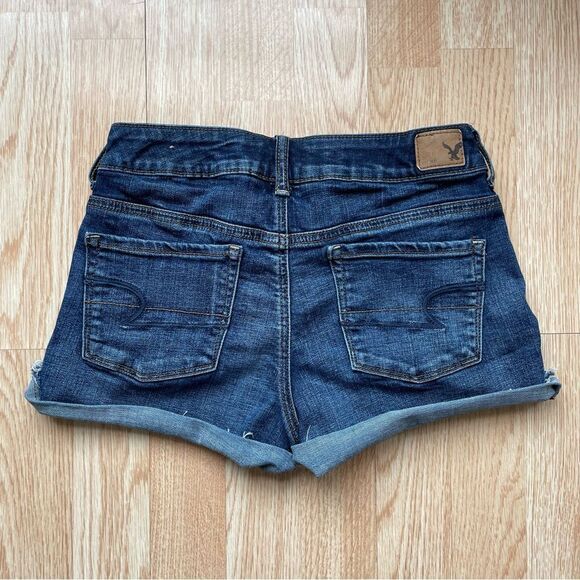 American Eagle Super Stretch Jean Shortie Shorts - Size: 2 - Picture 2 of 5